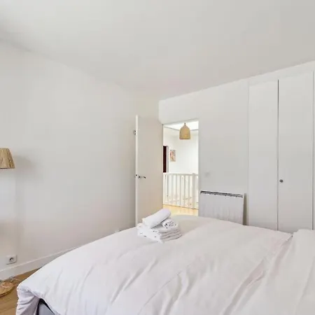 Apartamento Splendide Duplex Calme Au Coeur Du Marais - Place Des Vosges París